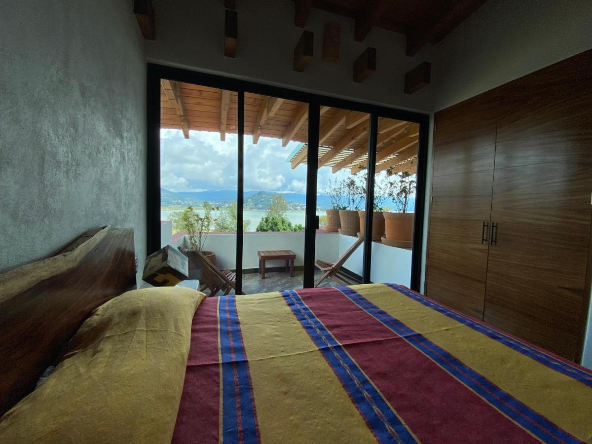Hospedaje Anturios Valle De Bravo Bagian luar foto